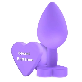 Booty Sweethearts análny kolík so srdiečkom Tajný vstup fialový